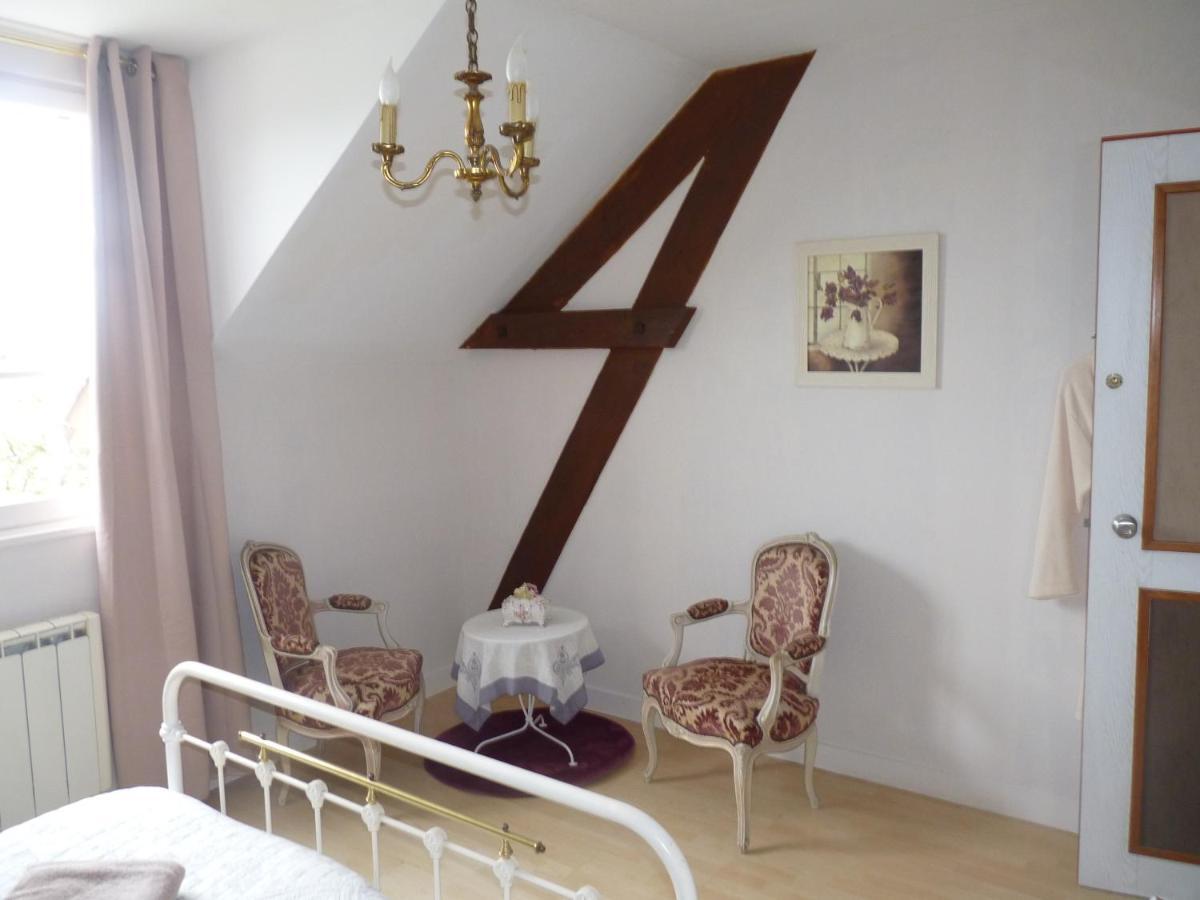 L'Arum Antique Sainte-Catherine-de-Fierbois Εξωτερικό φωτογραφία